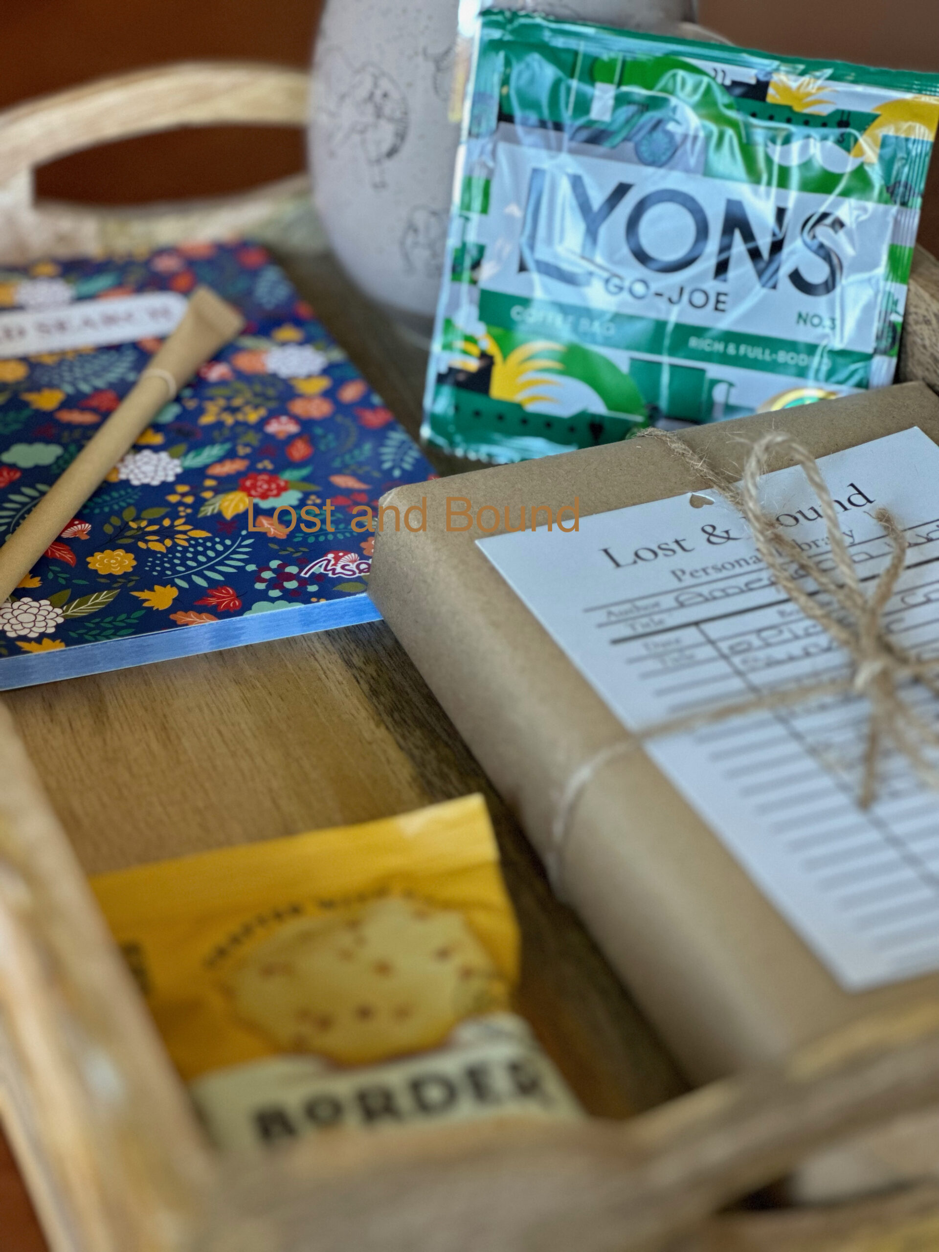 Blind date with a book puzzle box - Image 3