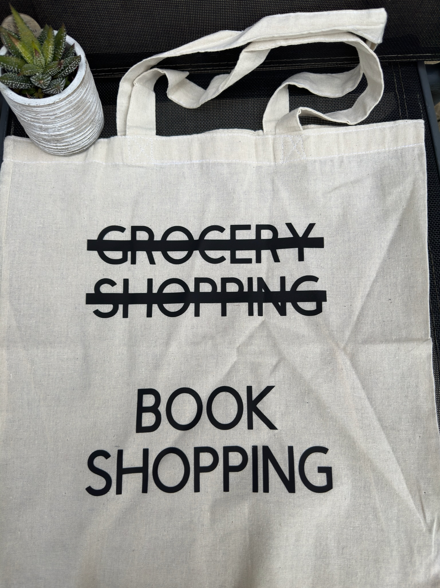 Book shopping tote bag